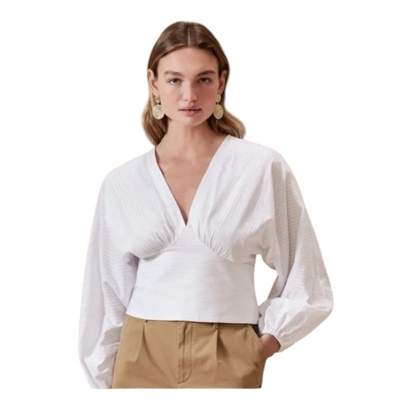 Banana Republic Tops - BANANA REPUBLIC CROPPED SHIRRED BLOUSE White Size 8